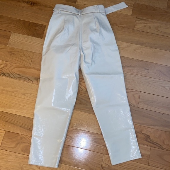 NWOT ASOS Design Croc Leather Look Tie Pants in Ecru-Neutral, size 6 - Picture 10 of 12